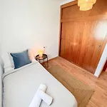Appartement Large & Cozy Centrally